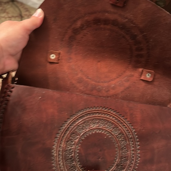 Mexico handtooled  leather bag - Picture 6 of 8